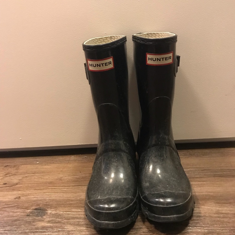 Hunter original short gloss rain boots black
